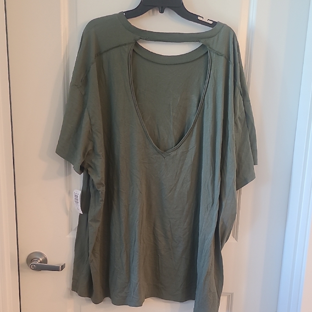 Torrid Olive Graphic Tee with Sun and Floral Design - Picture 6 of 8